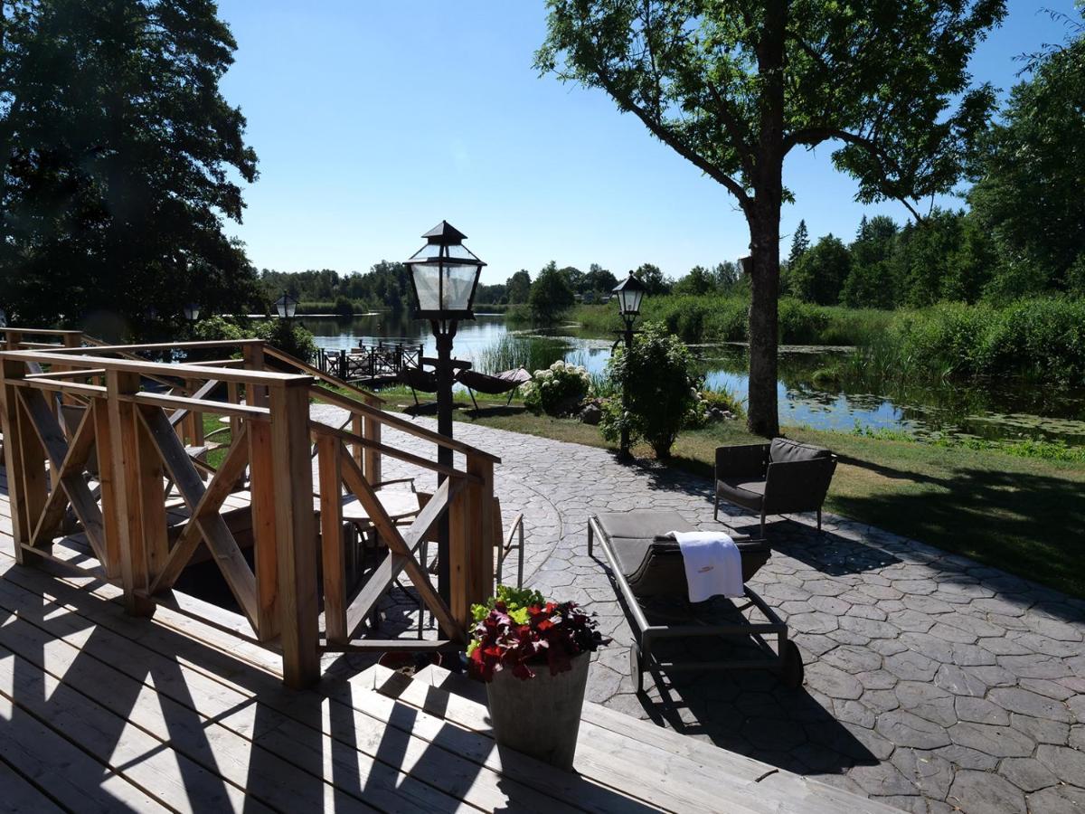 Dufweholms Herrgard Katrineholm község Kültér fotó